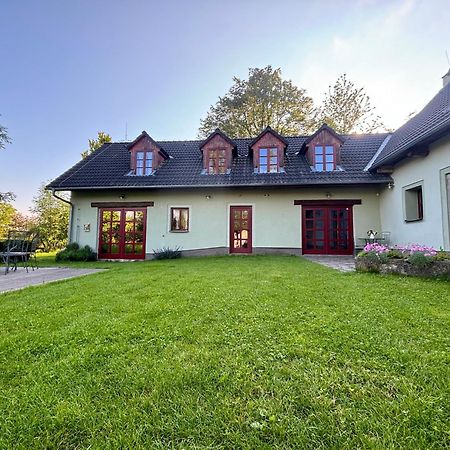Apartmany Penzion Katerina Nadejkov Екстер'єр фото